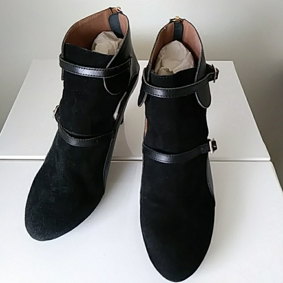 Mark Genuine Suede Leather Booties. Brand NEW! - Picture 6 of 8